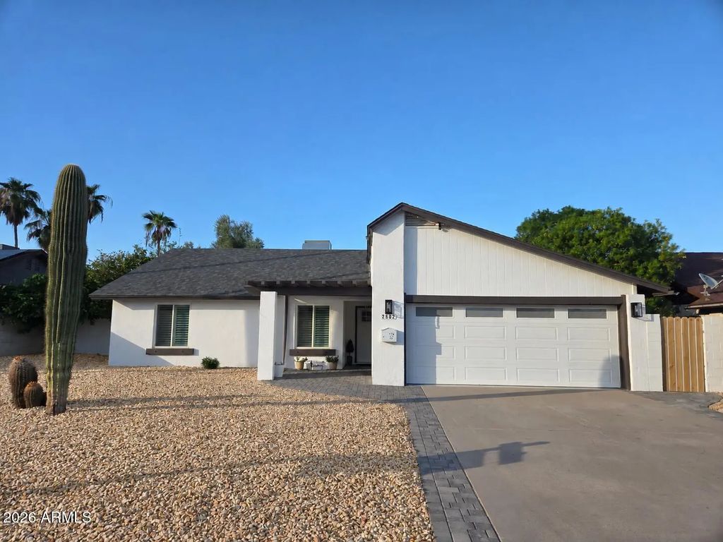 2602 E Larkspur Drive, Phoenix