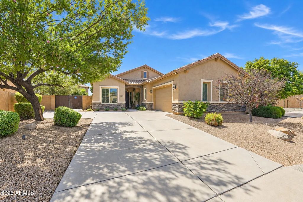 6923 S Black Hills Way, Chandler