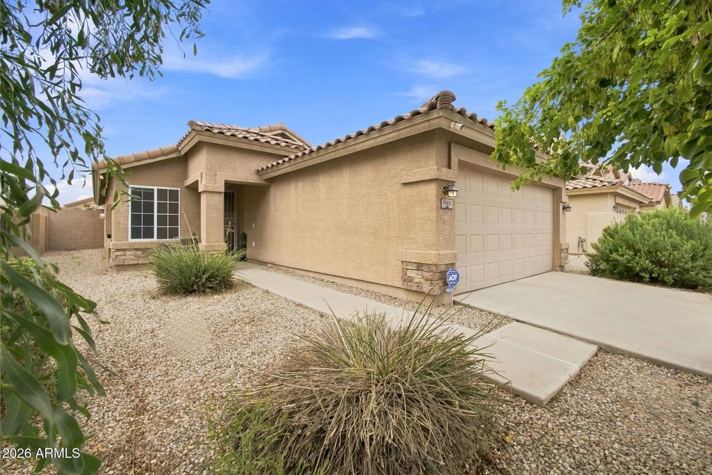 1503 E Rosebud Drive, San Tan Valley
