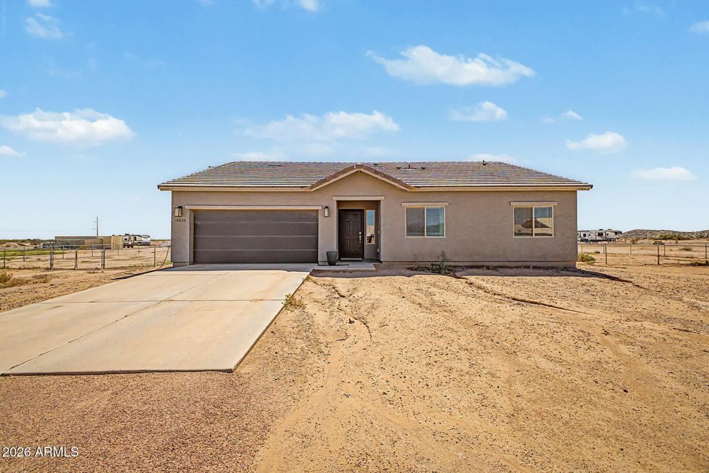 10539 W Willow Peak Avenue, Casa Grande