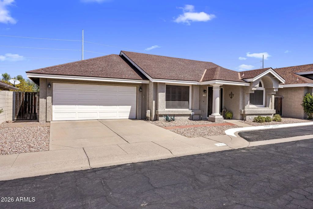 1030 E Villa Theresa Drive, Phoenix