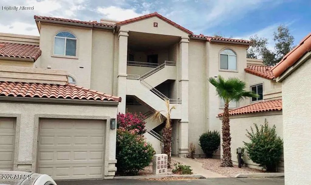 10080 E Mountainview Lake Drive (unit 330), Scottsdale
