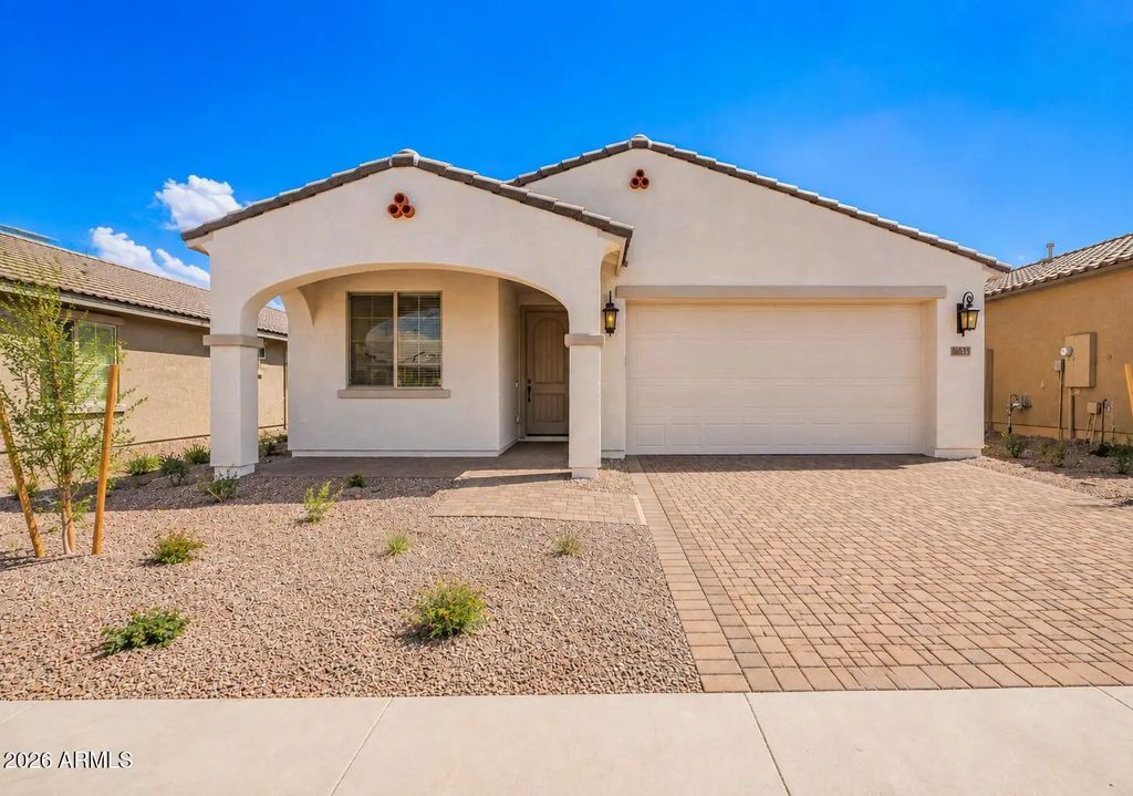 16833 W Hope Drive, Surprise