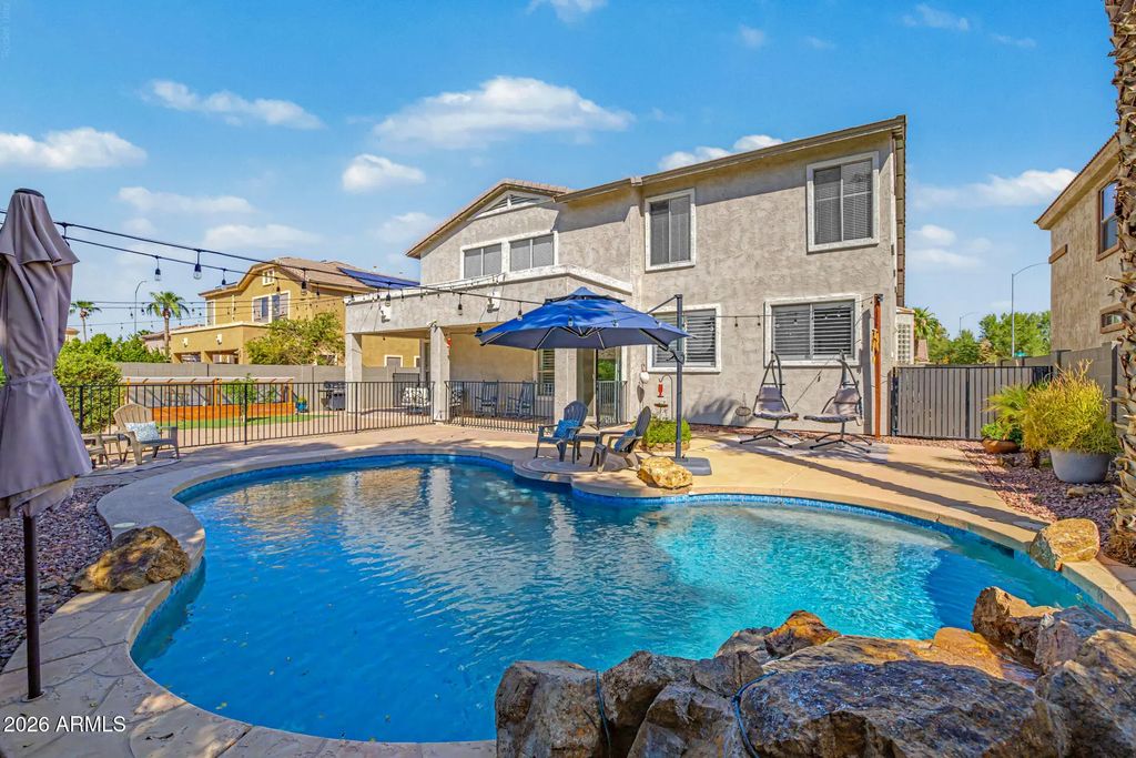 10215 E Lakeview Avenue, Mesa