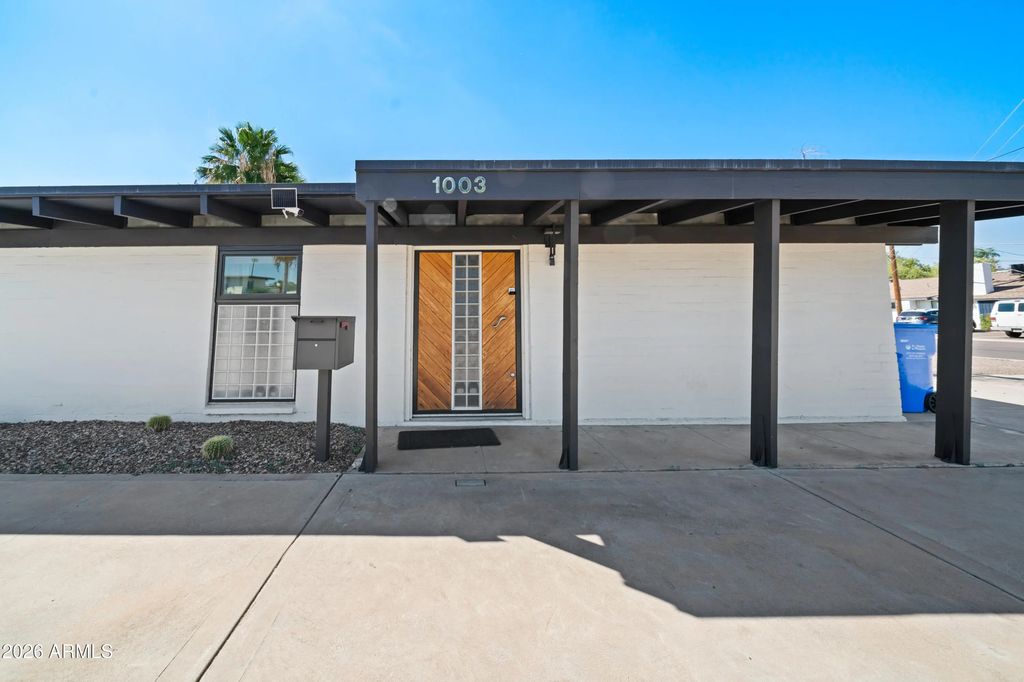 1003 E Bethany Home Road, Phoenix