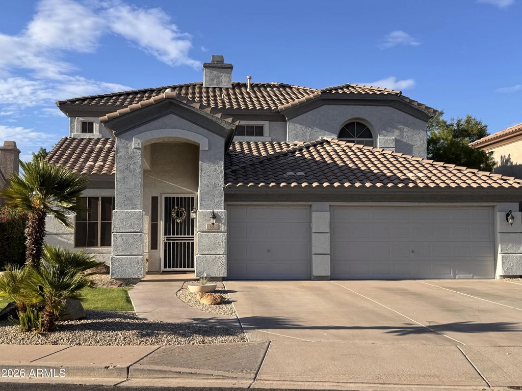 320 W Leah Avenue, Gilbert