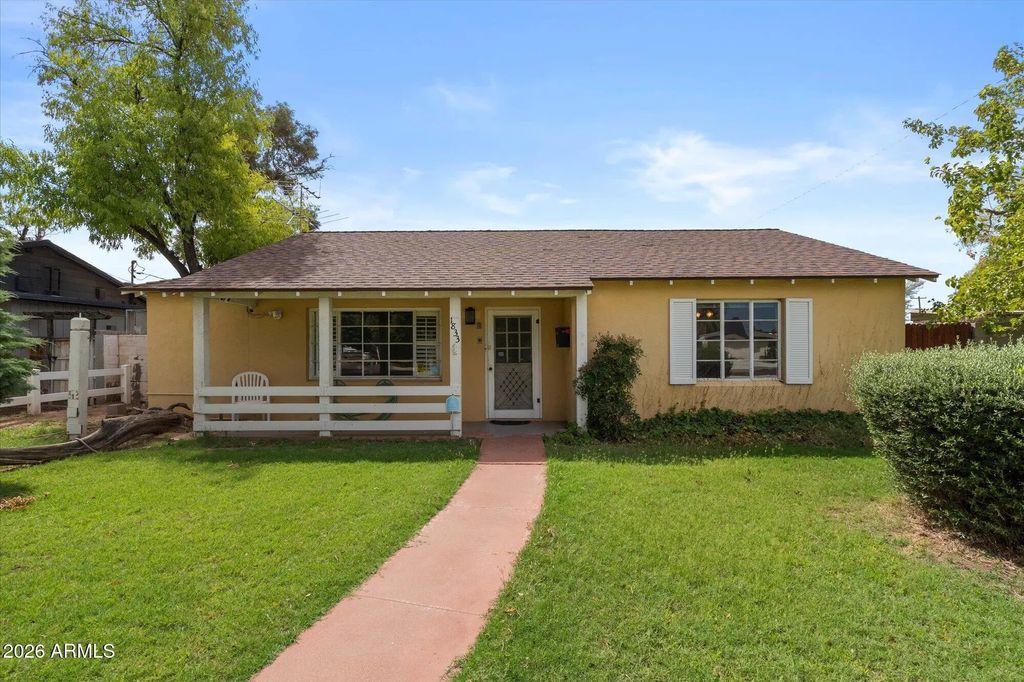 1833 E Roma Avenue, Phoenix
