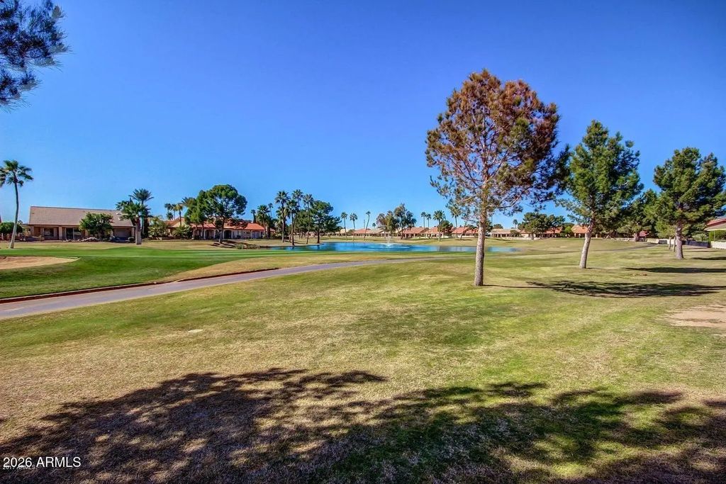 25236 S Flame Tree Drive, Sun Lakes