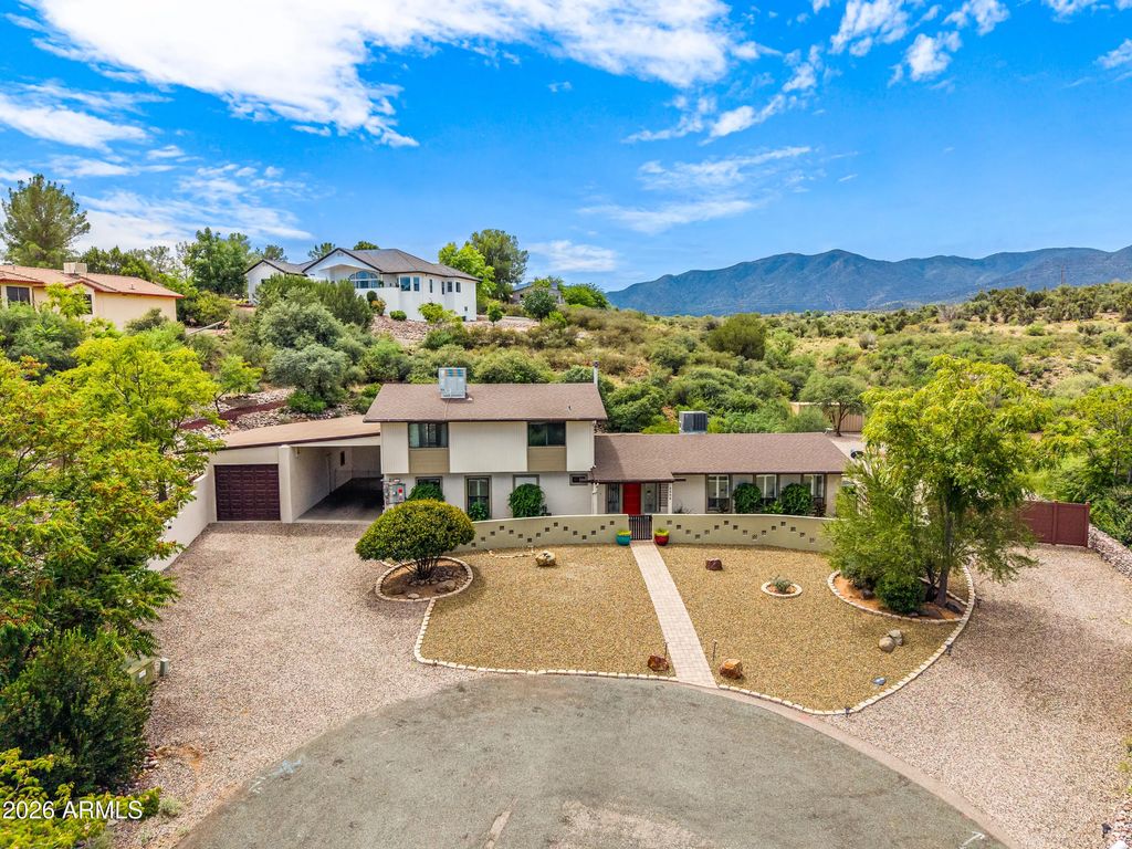 2005 S Deserama Circle, Cottonwood