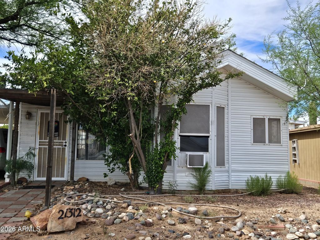 21312 W Shalako Lane, Congress
