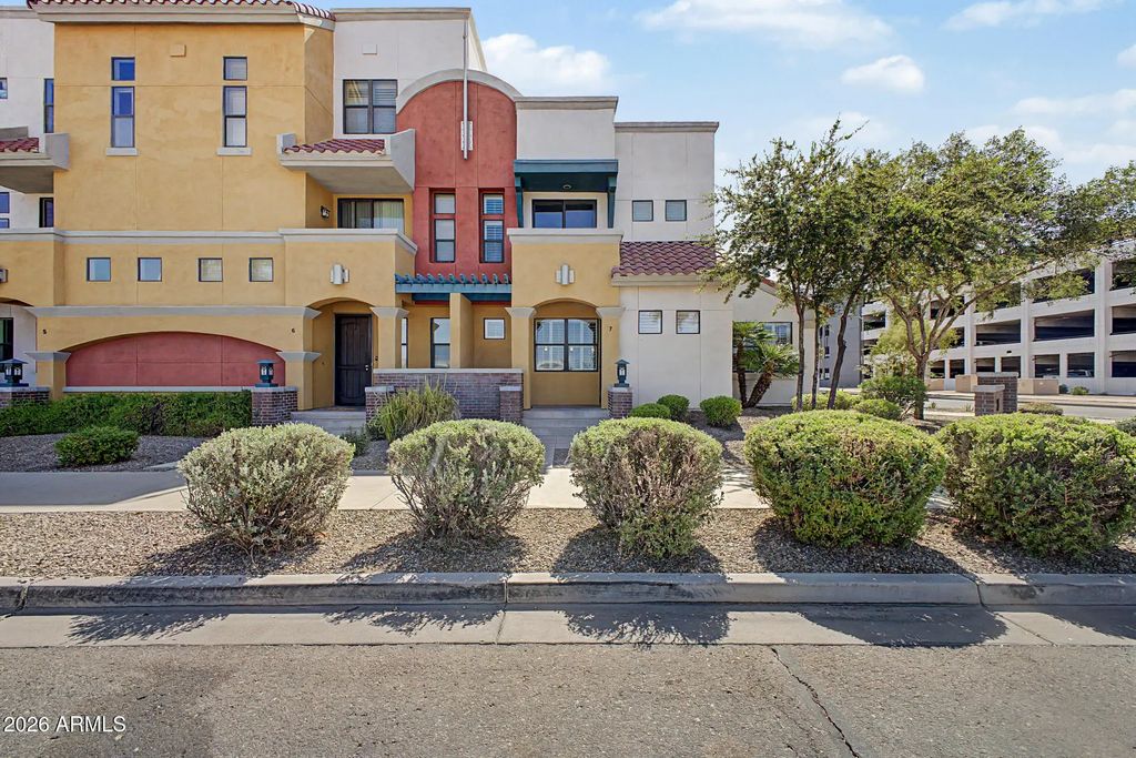123 N Washington Street (unit 7), Chandler