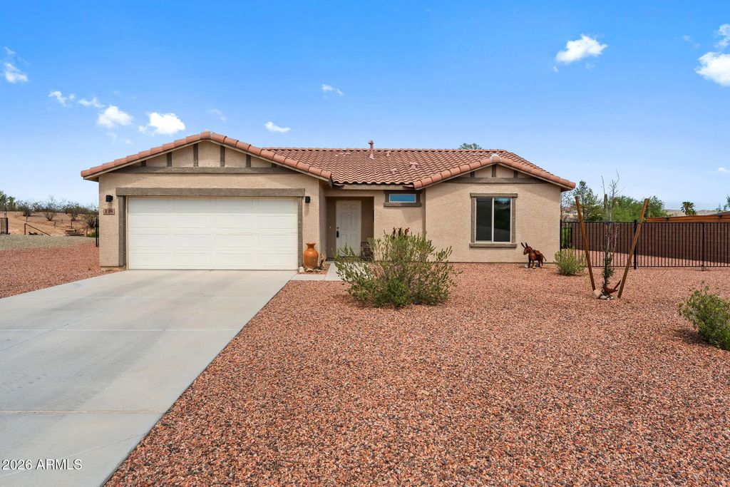 18 W Monte Cristo Drive, Wickenburg