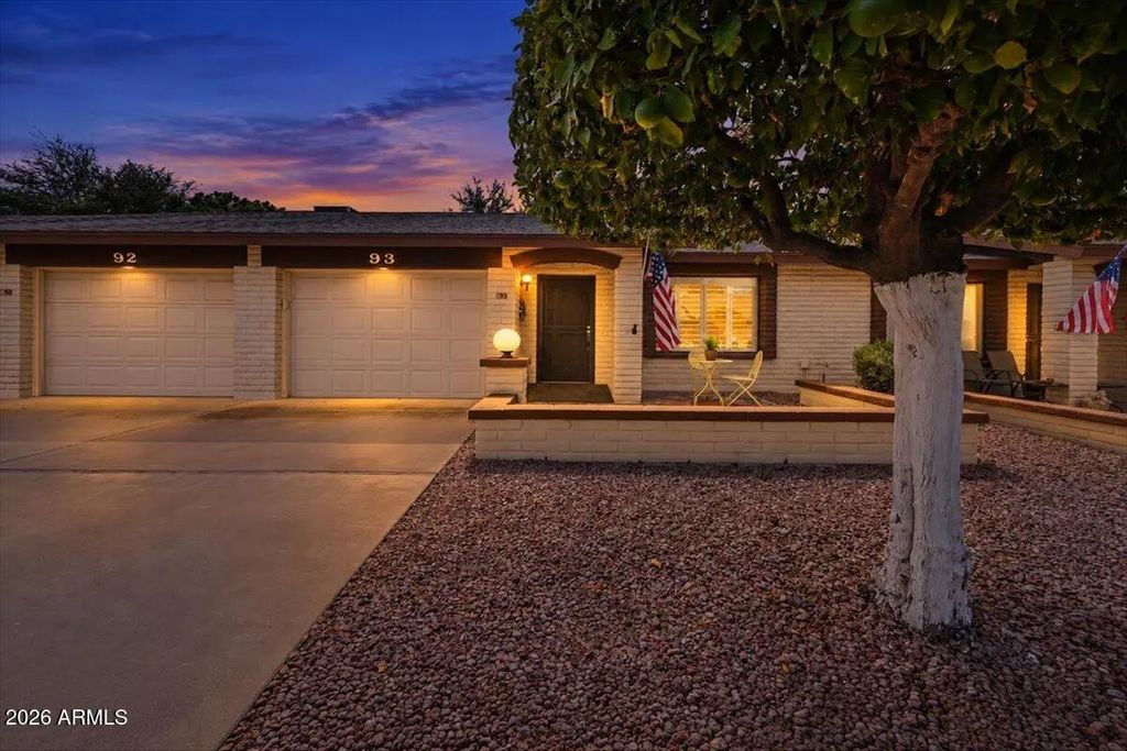 2064 S Farnsworth Drive (unit 93), Mesa