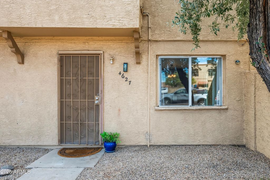 4627 E Southgate Avenue, Phoenix