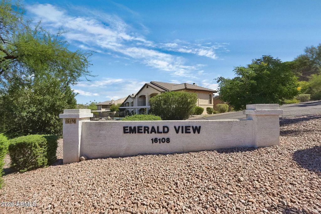16108 E Emerald Drive (unit 206), Fountain Hills