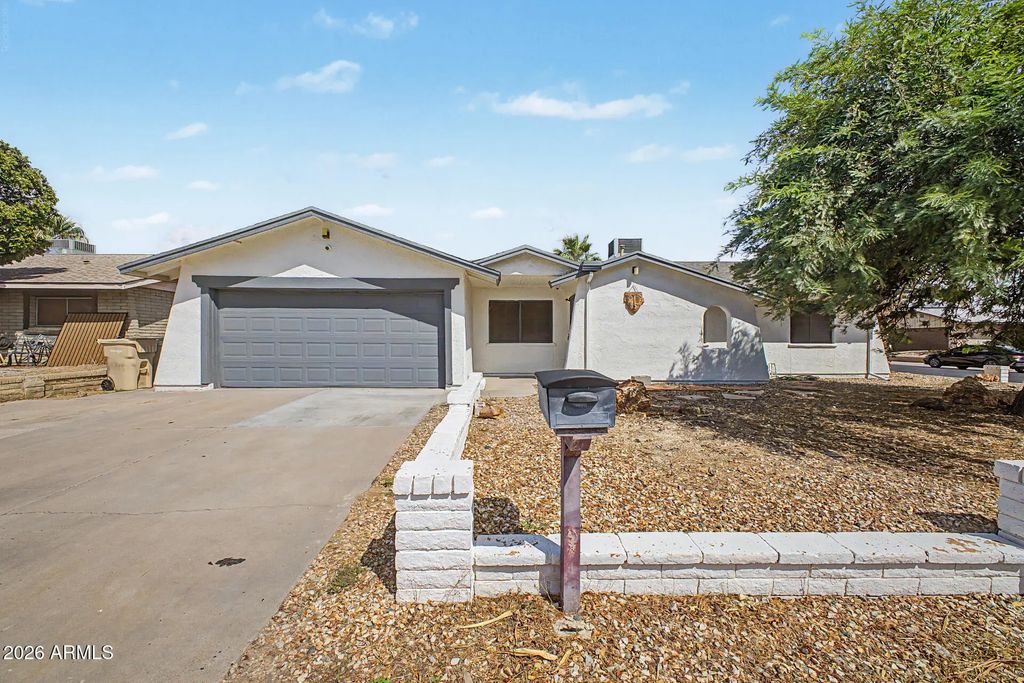 15243 N 52nd Drive, Glendale