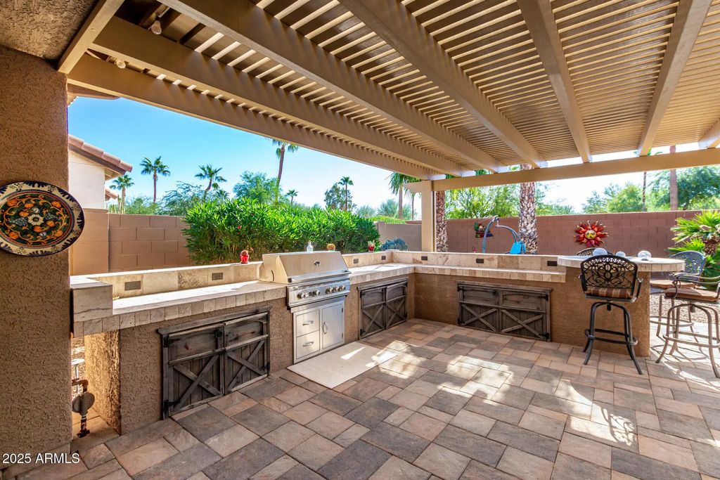5385 W Posse Drive, Eloy