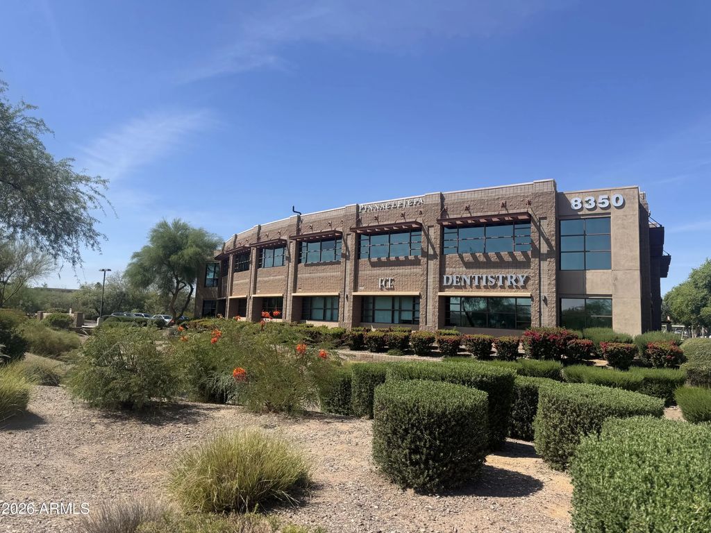 8350 E Raintree Drive (unit 235), Scottsdale