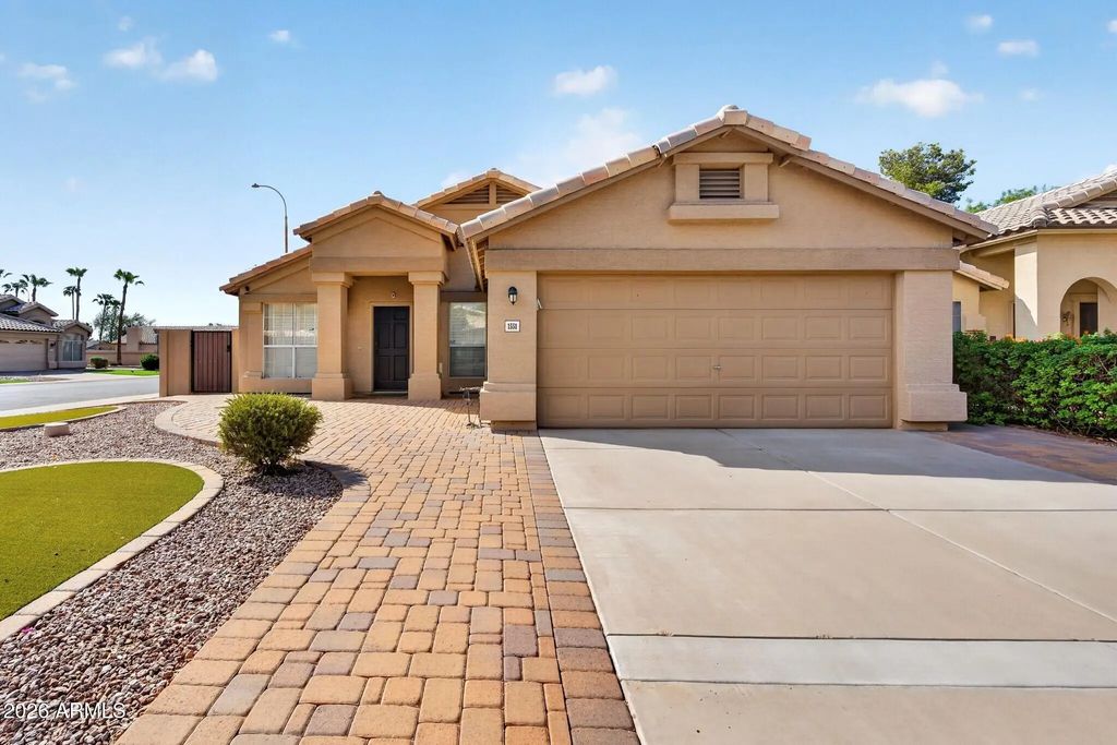 1551 W Megen Street, Chandler