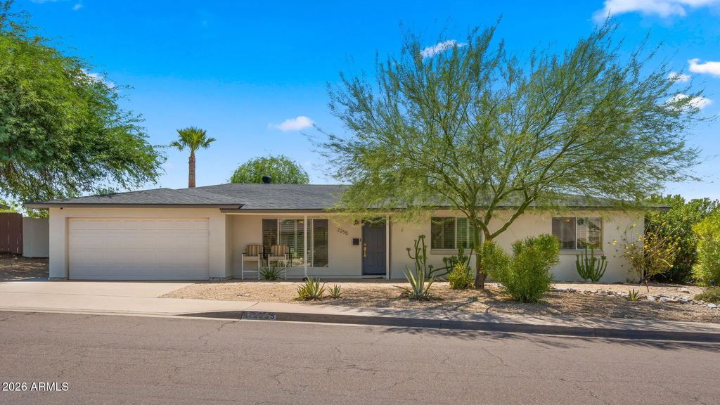 2255 E Piestewa Peak Drive, Phoenix
