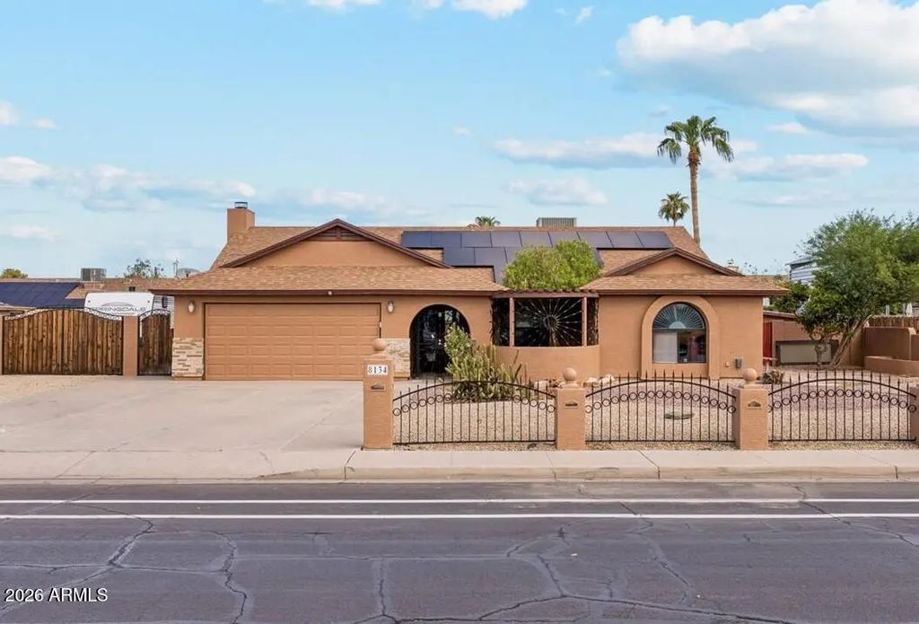 8134 W Maryland Avenue, Glendale