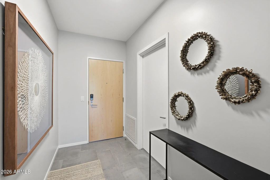 7180 E Kierland Boulevard (unit 215), Scottsdale