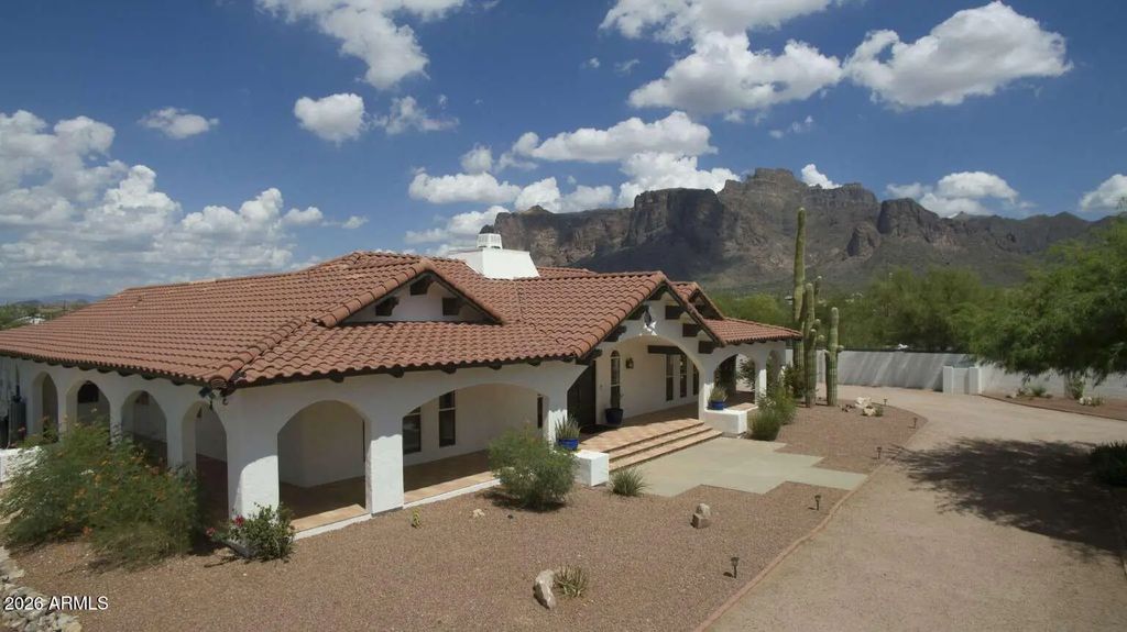 4932 E Greasewood Street, Apache Junction