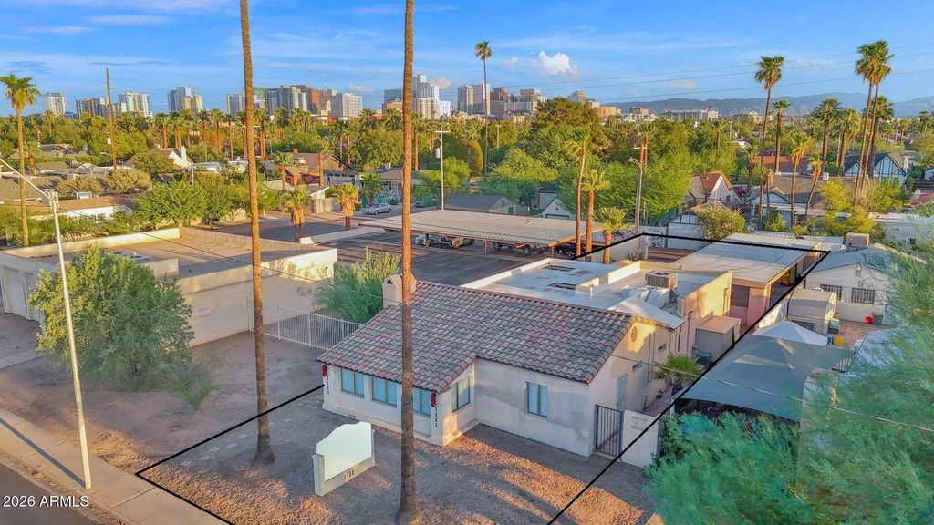 1111 W Mcdowell Road, Phoenix