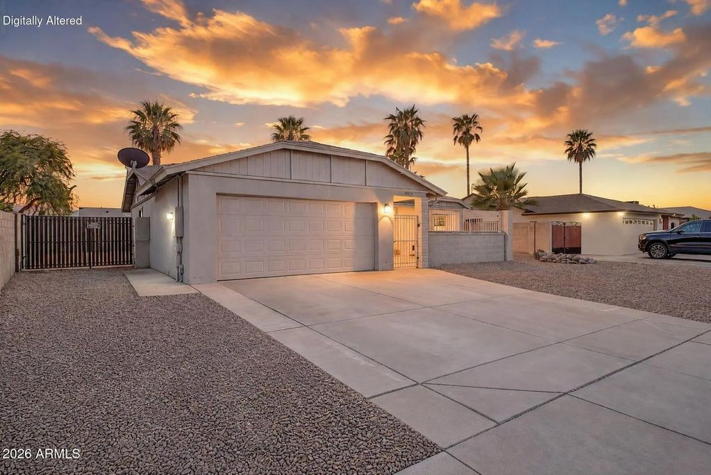 10921 W Sells Drive, Phoenix