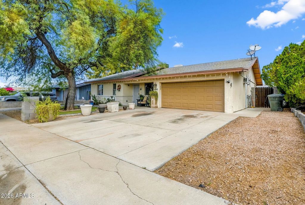 3010 W Villa Rita Drive, Phoenix