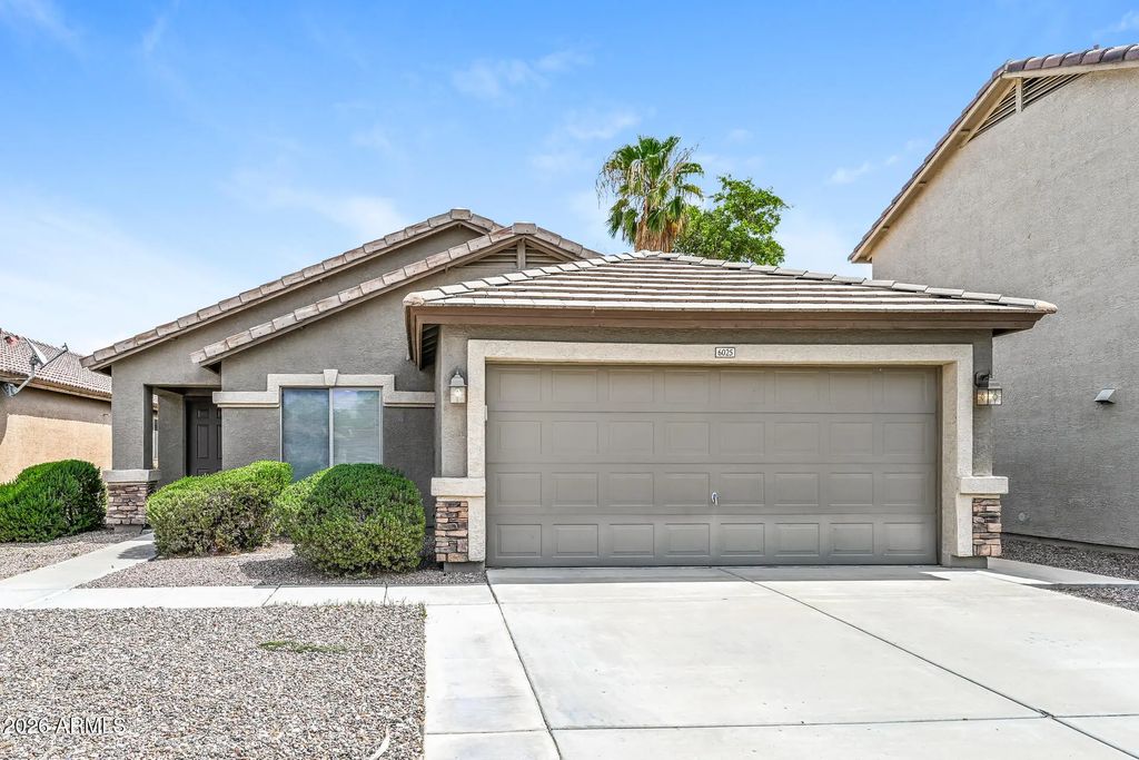 6025 N Karina Court, Litchfield Park