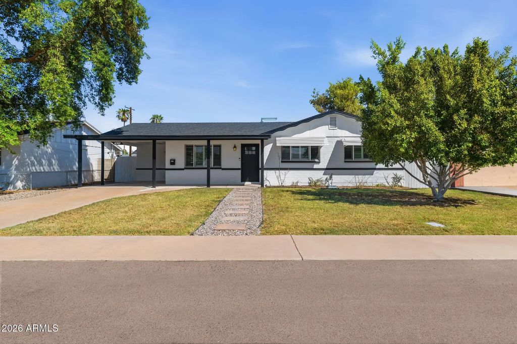 7830 E Belleview Street, Scottsdale