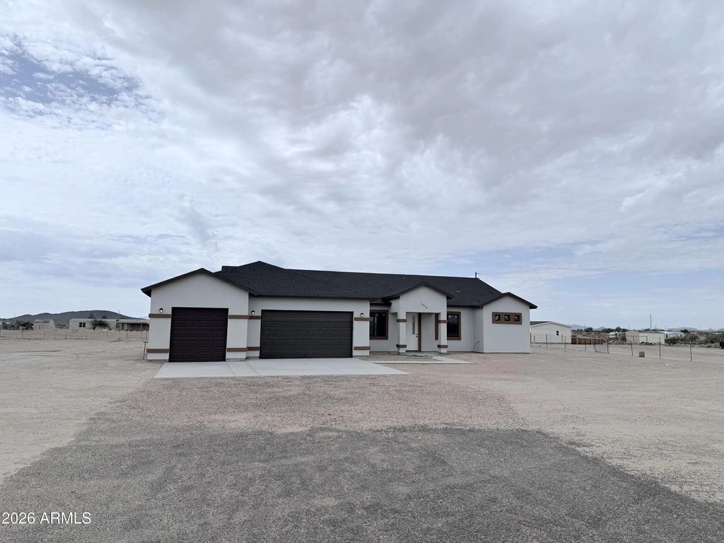 34979 W Baseline Road, Tonopah