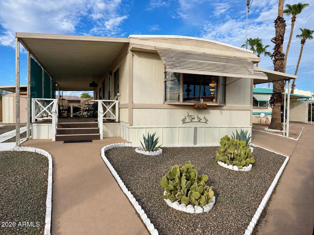 10220 E Apache Trail (unit 204), Apache Junction