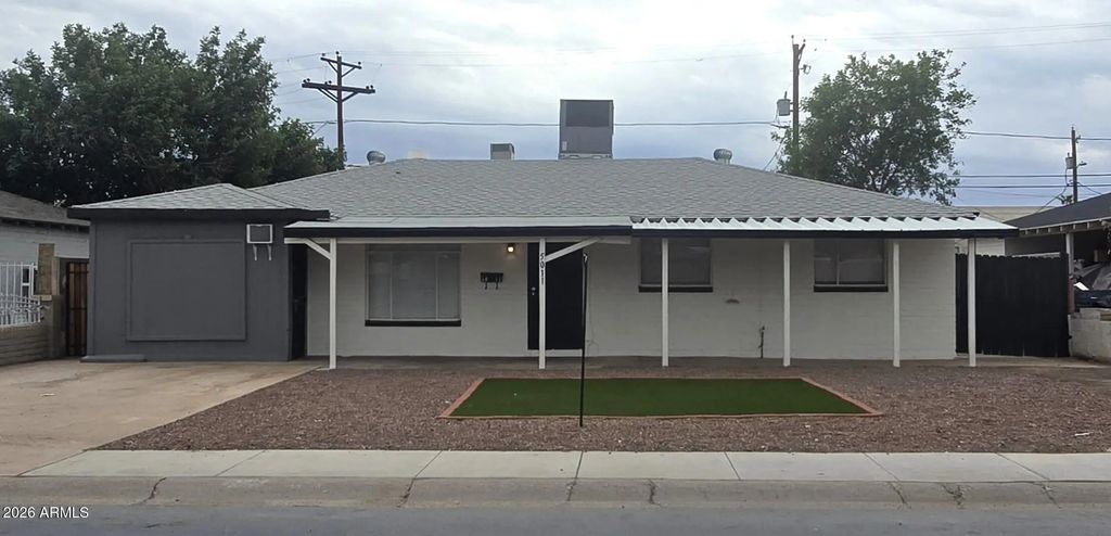 5011 W Mackenzie Drive, Phoenix