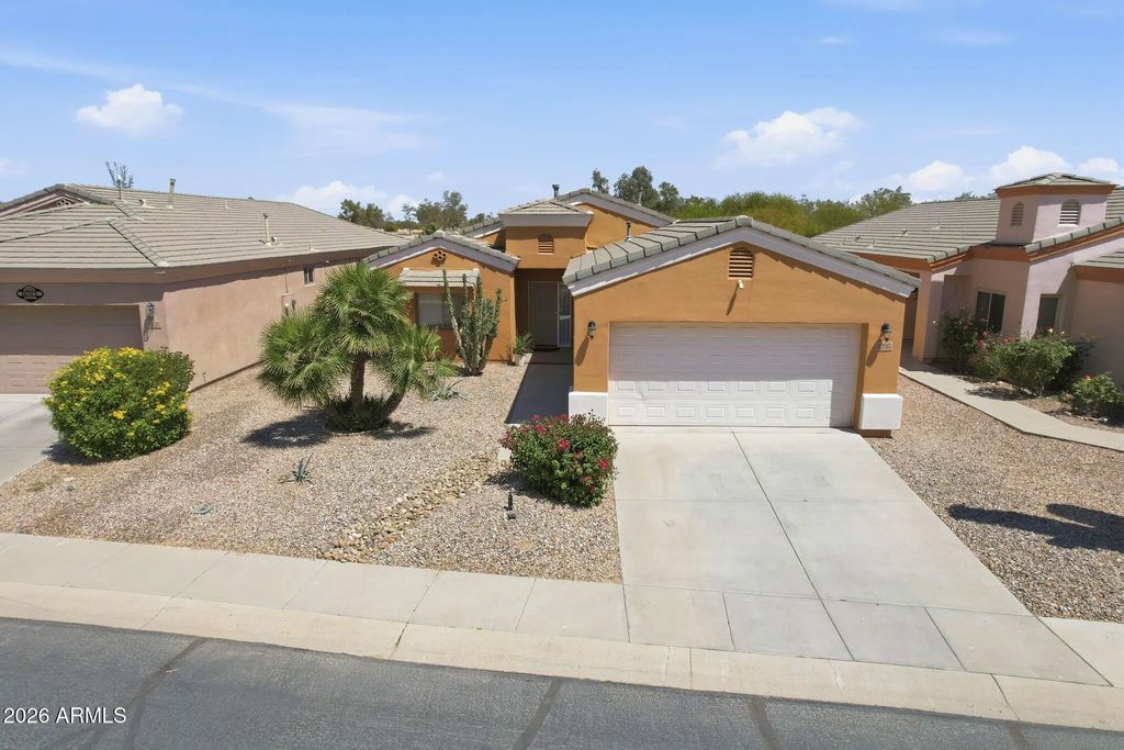 1205 N Fairway Drive, Eloy