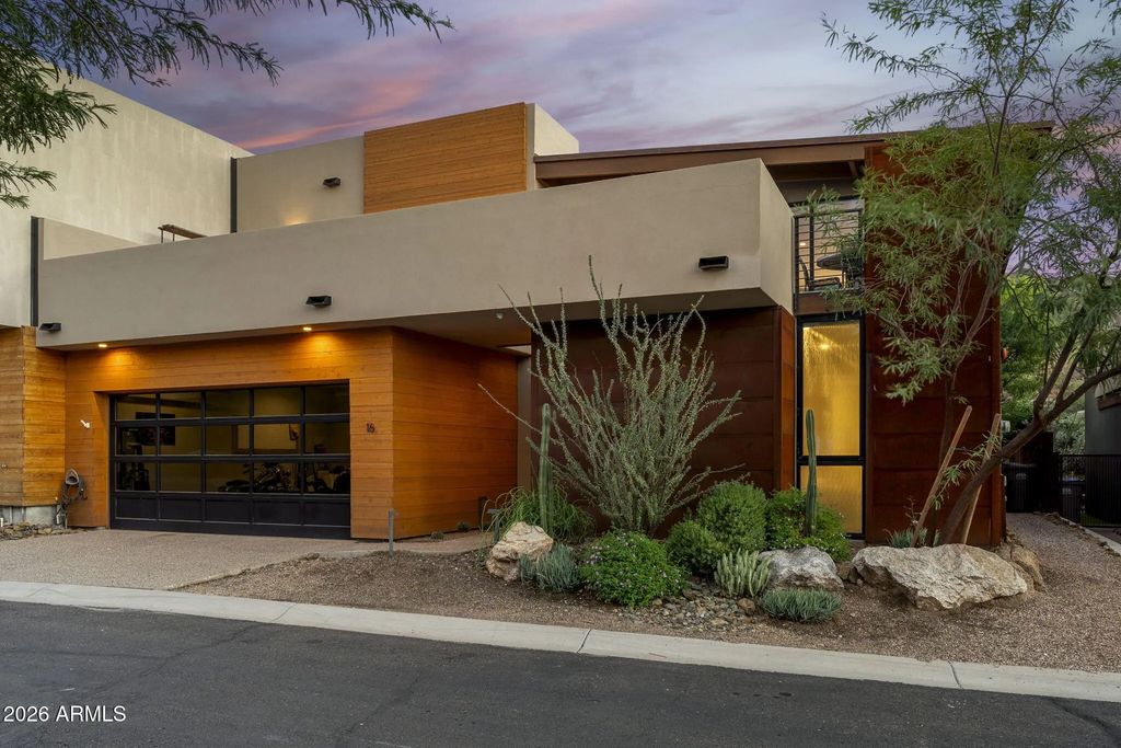 6525 E Cave Creek Road (unit 16), Cave Creek