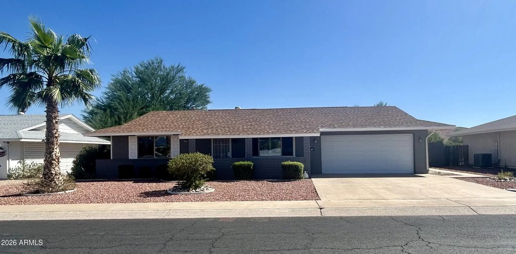 9325 W Arrowhead Drive W, Sun City
