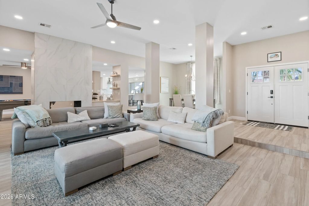 6220 E Paradise Lane, Scottsdale