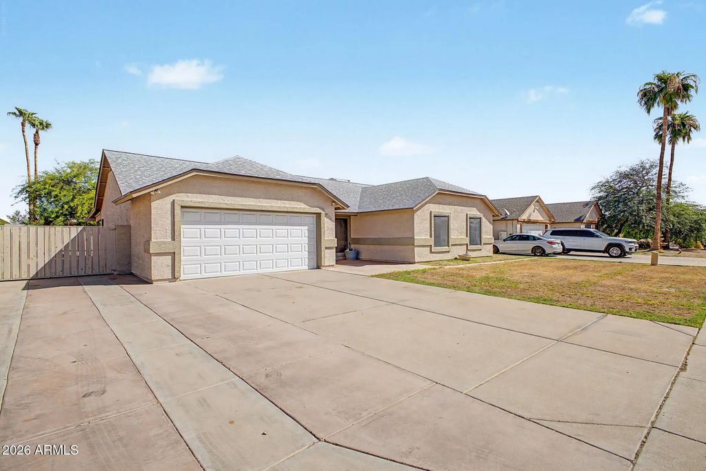 8708 W Townley Avenue, Peoria