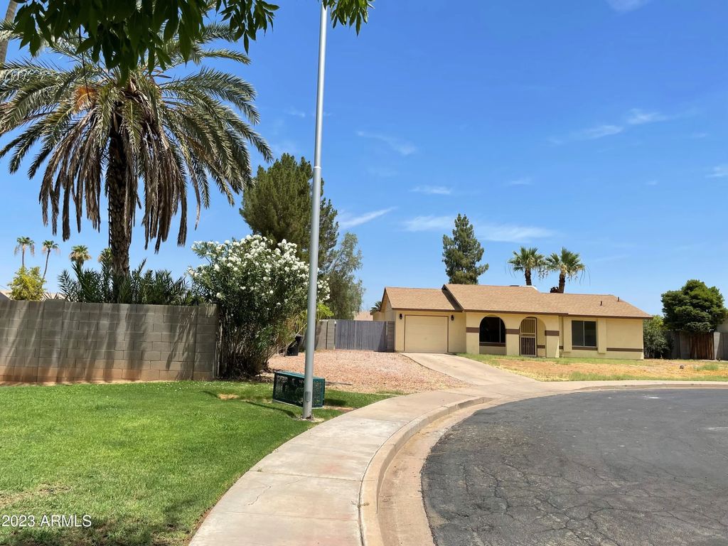 2834 E Juanita Avenue, Mesa