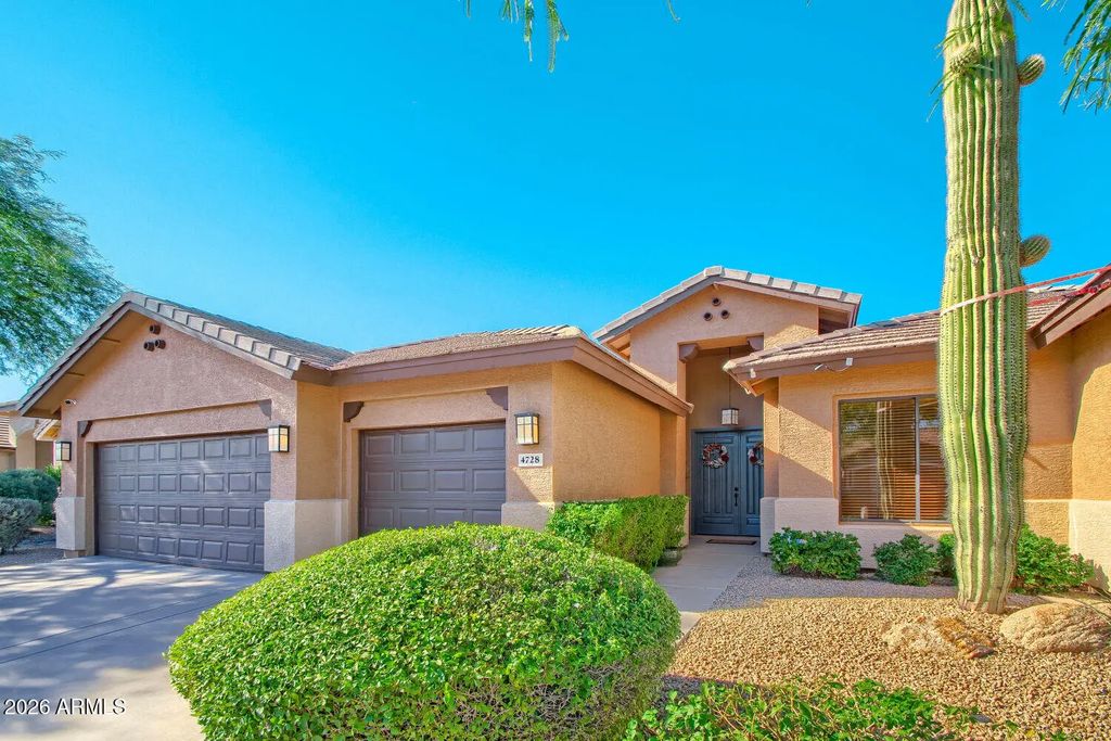 4728 E Spur Drive, Cave Creek