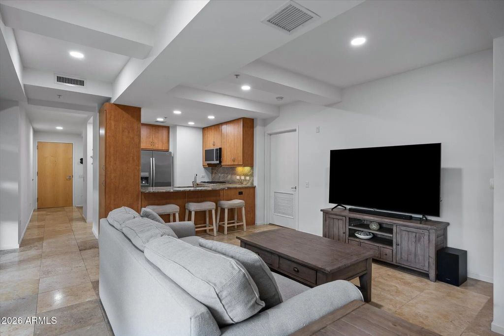7157 E Rancho Vista Drive (unit 4011), Scottsdale