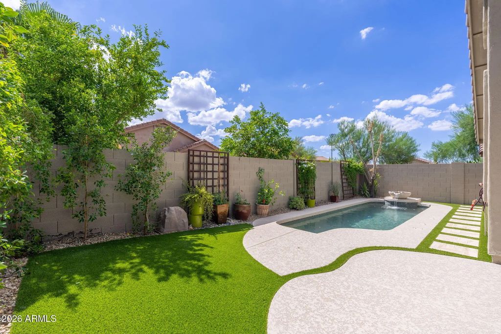 10215 E Hillery Drive, Scottsdale