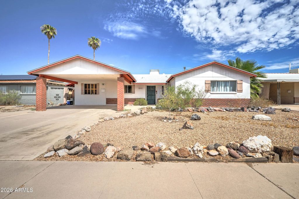 2908 W Corrine Drive, Phoenix