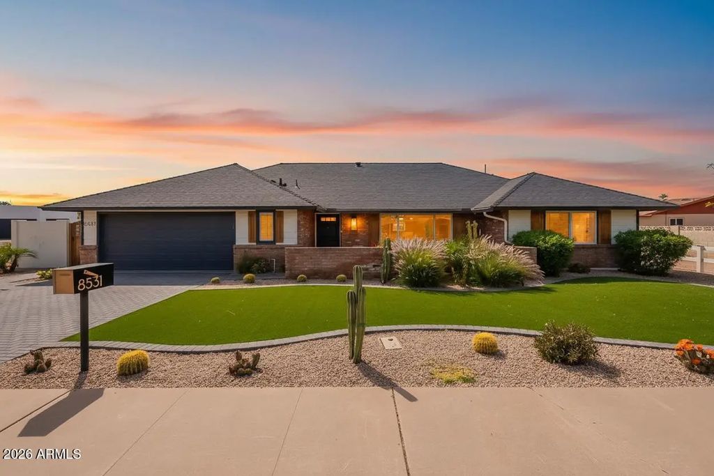 8531 E Monterey Way, Scottsdale