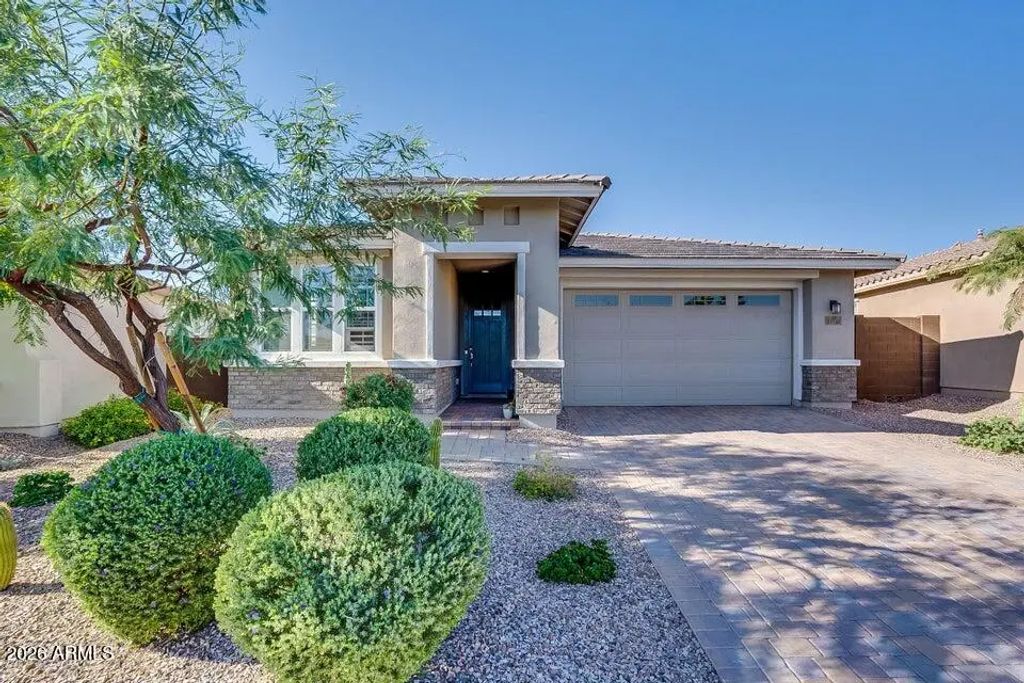 13742 W Chucks Avenue, Peoria