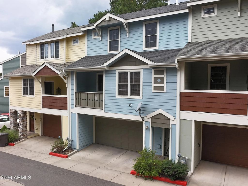2382 W Cripple Creek Drive, Flagstaff