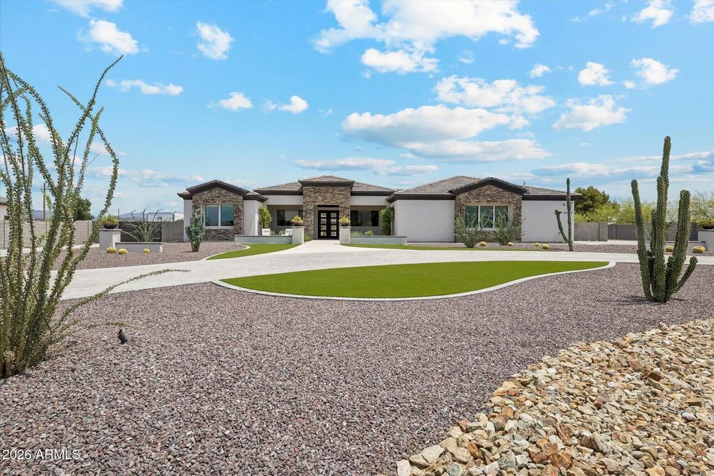 35909 N 10th Avenue, Phoenix