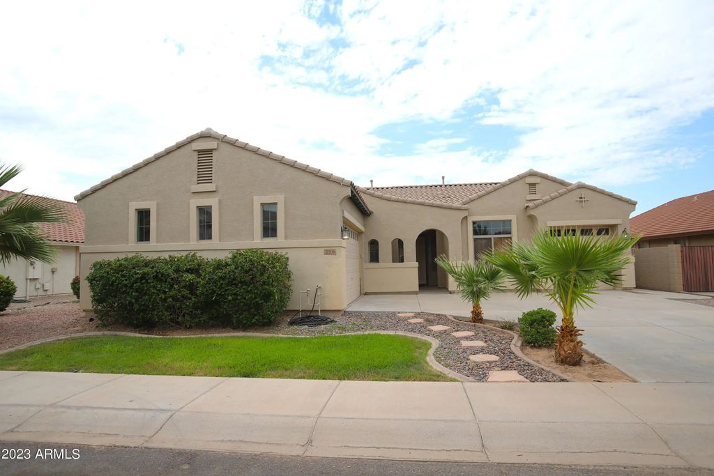 779 E Mead Drive, Chandler